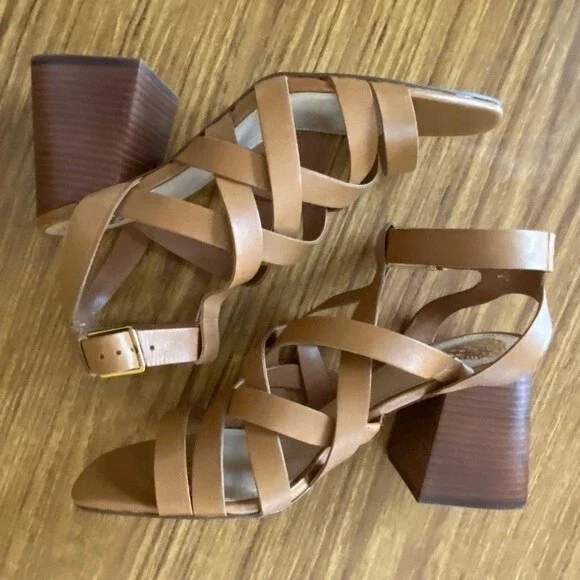 Vince Camuto - Sutellie Block Heel Leather Sandals - size 11M  MSRP: $139.00 - Picture 4 of 12